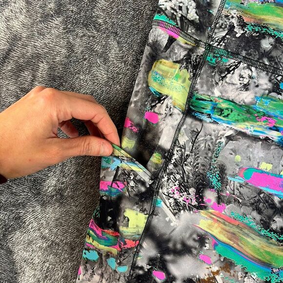 Lululemon Fast and Free High-Rise Crop 23" Inseam Paint Drift Multi Pants 14 - Picture 3 of 10